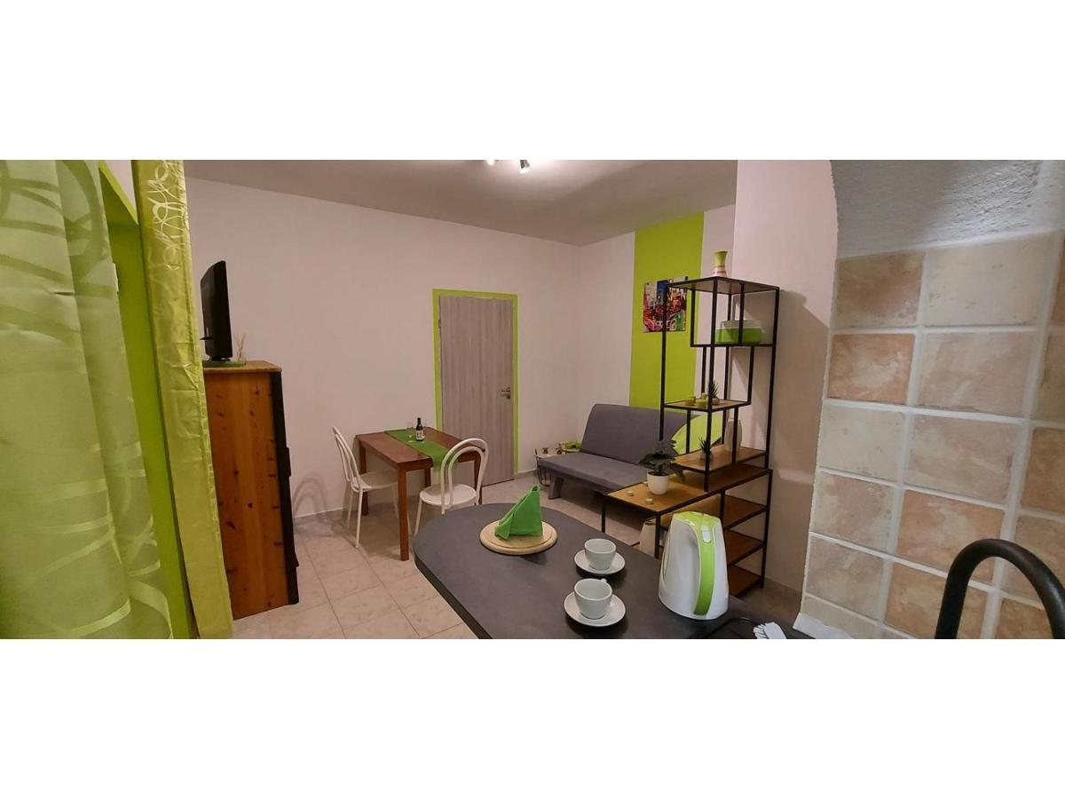 Blue Sea Apartment Vir
